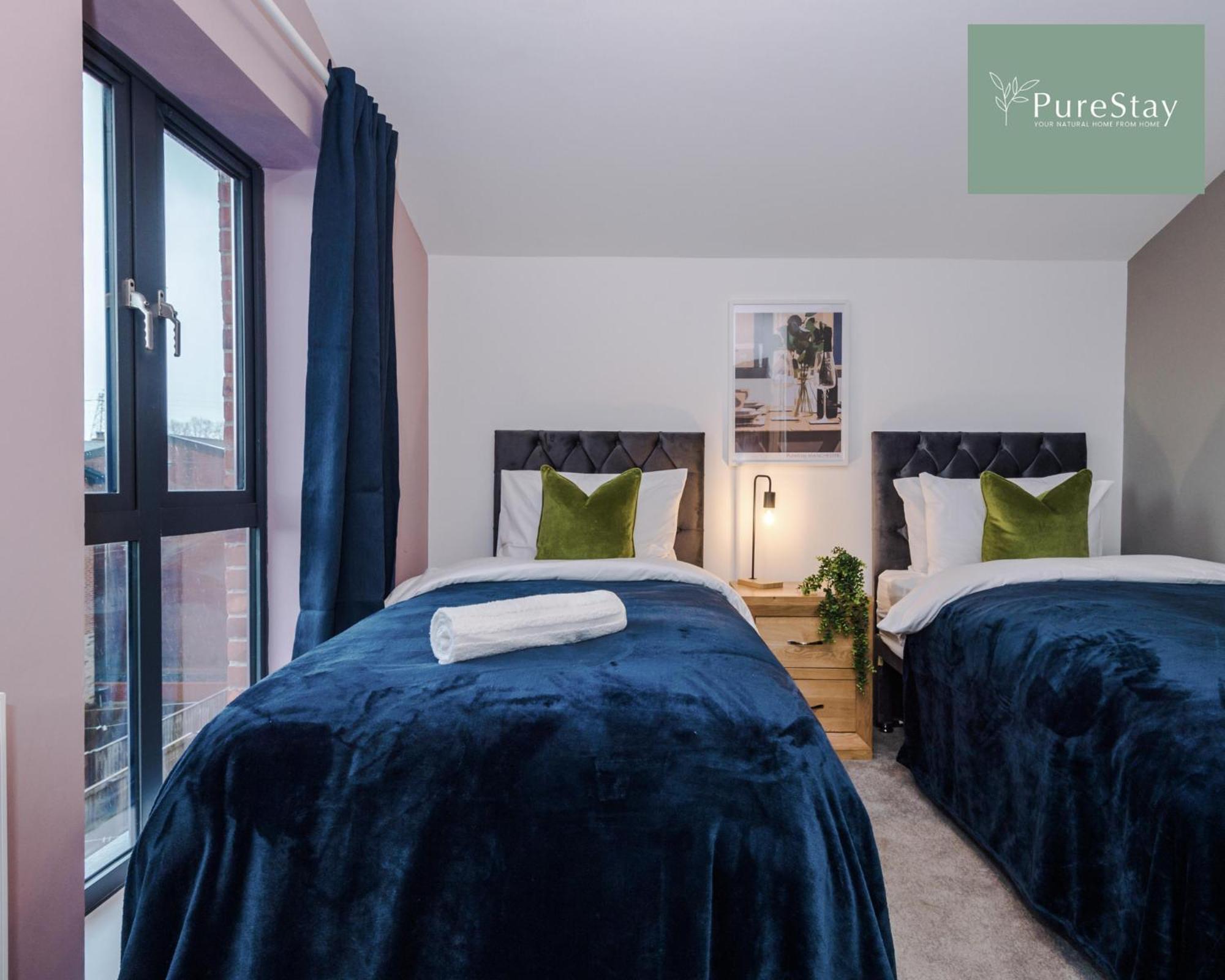 Stunning Five Bedroom Manchester House With Free Parking By Purestay Short Lets & Serviced Accommodation Buitenkant foto