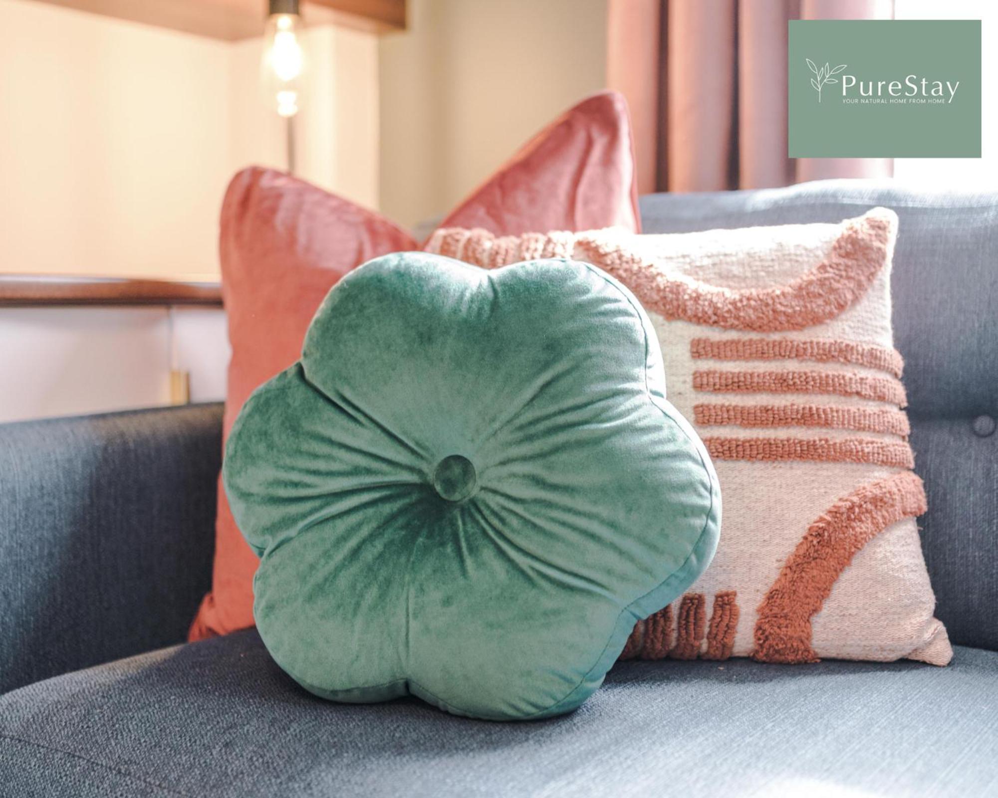 Stunning Five Bedroom Manchester House With Free Parking By Purestay Short Lets & Serviced Accommodation Buitenkant foto