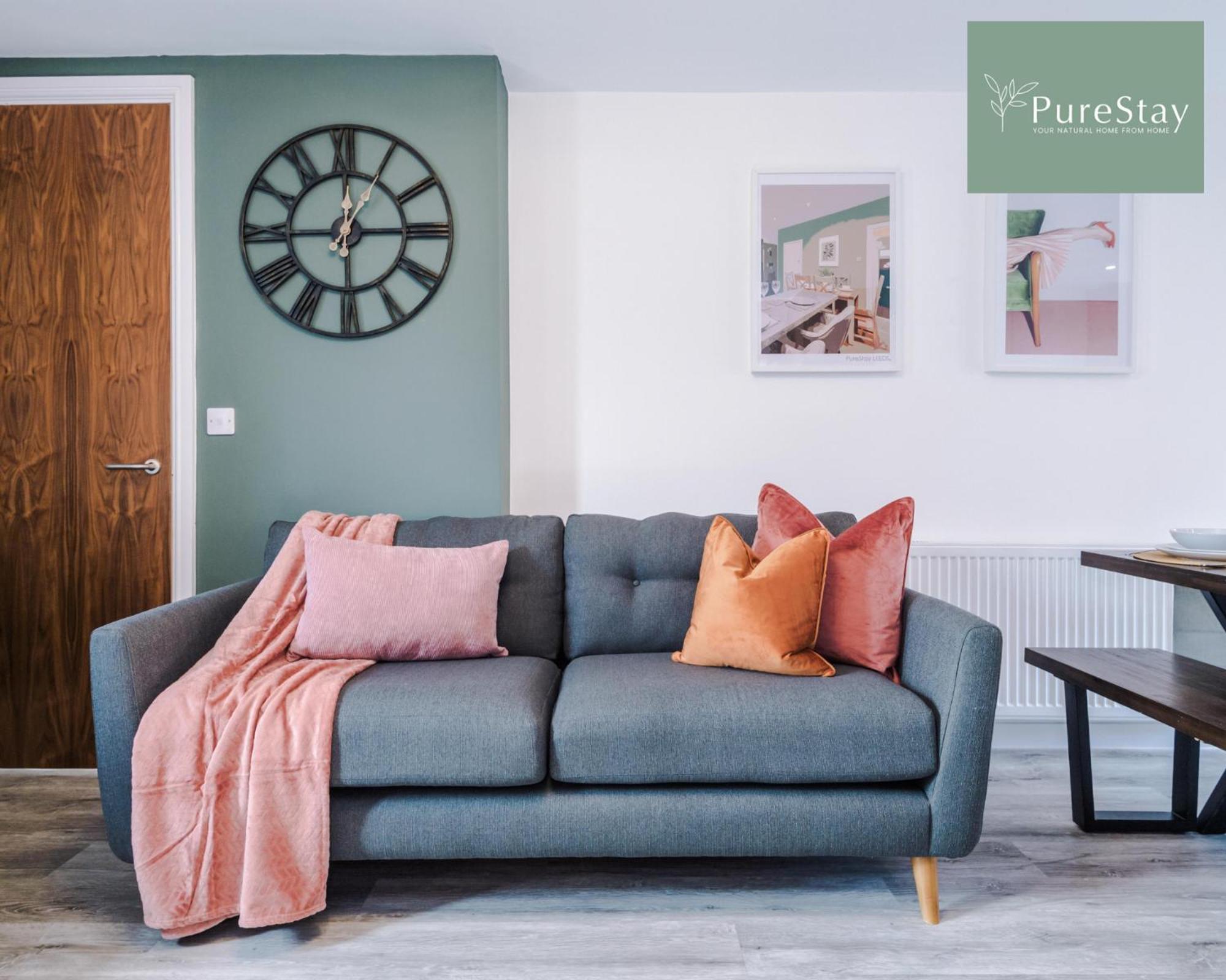 Stunning Five Bedroom Manchester House With Free Parking By Purestay Short Lets & Serviced Accommodation Buitenkant foto